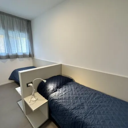 Flat With Pool Access And Terrace Apartmán